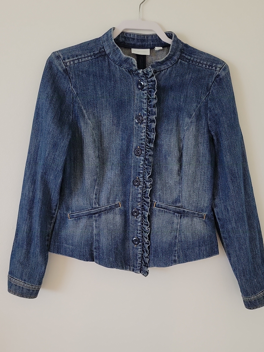 New York & Company Denim Button Front Jacket in Blue Size M Ruffle Trim 90s,Y2K